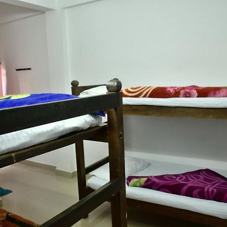 Cicily Cottage Munnar Exteriör bild